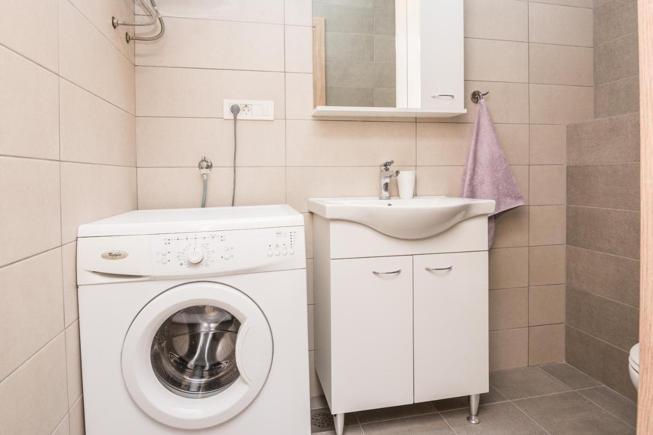 Zilip Apartments Vir Luaran gambar