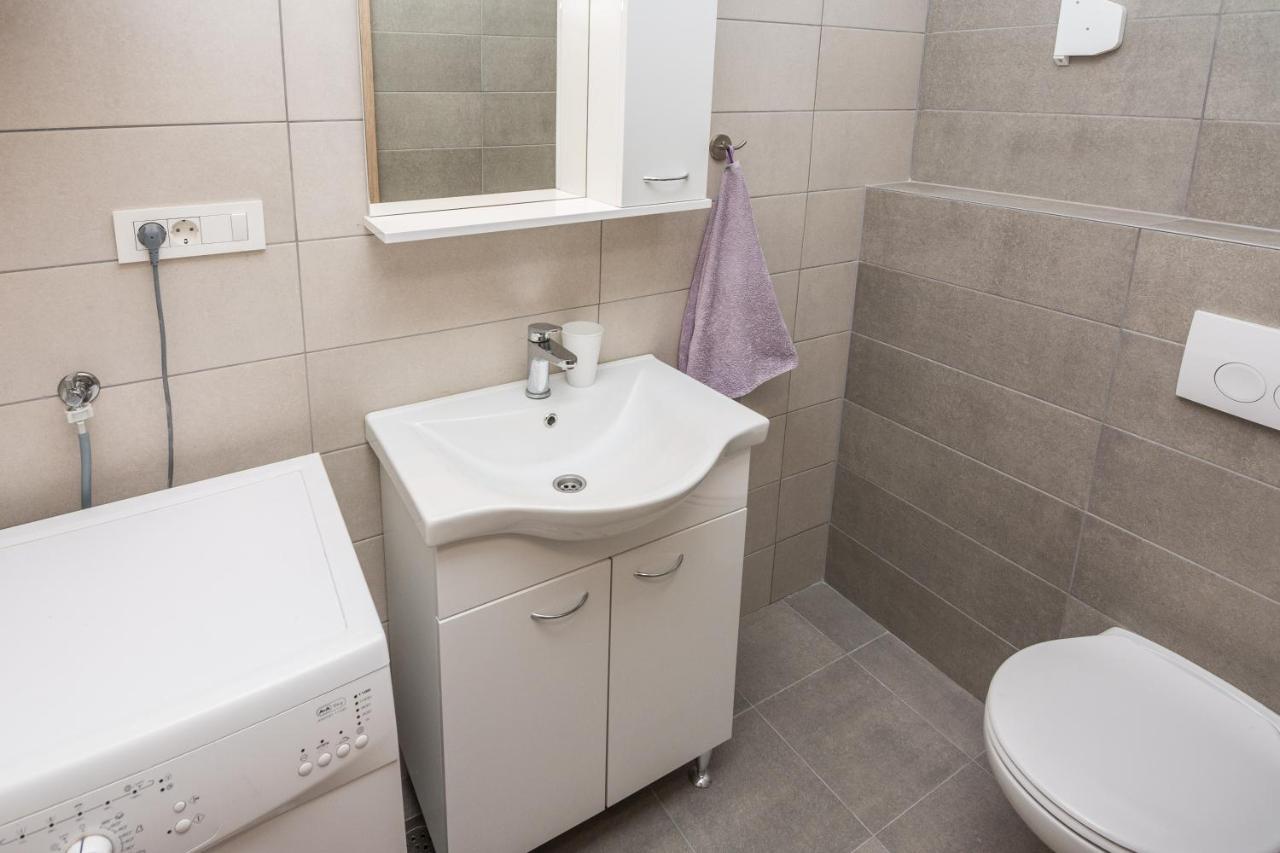 Zilip Apartments Vir Luaran gambar
