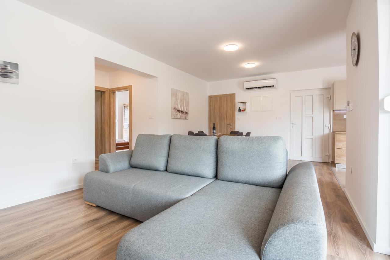 Zilip Apartments Vir Luaran gambar